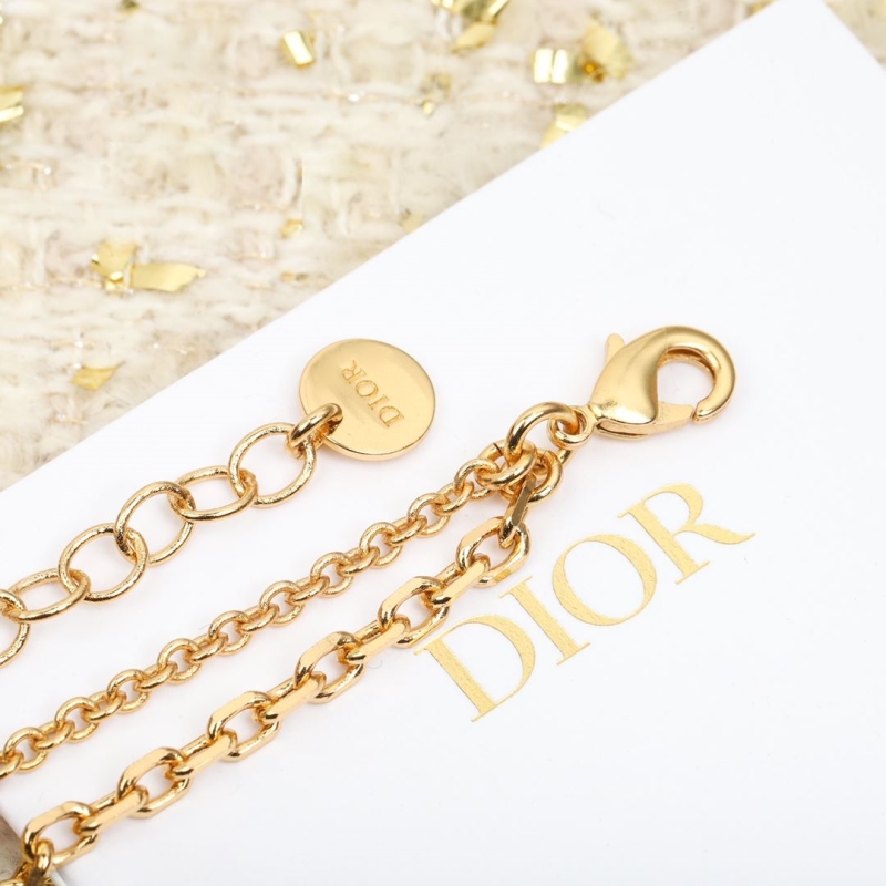 chr1st1an D10r necklaces